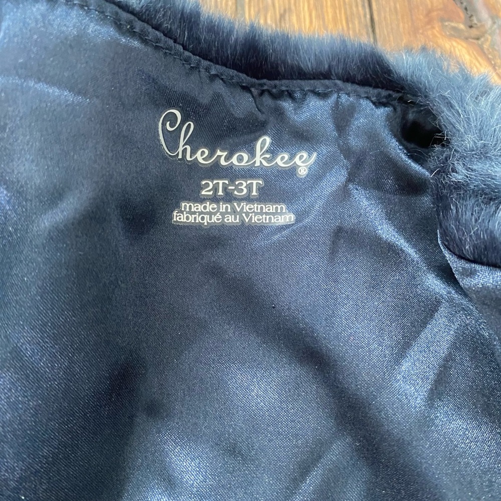 Cherokee blue faux fur dressy sweater or jacket - Picture 5 of 7